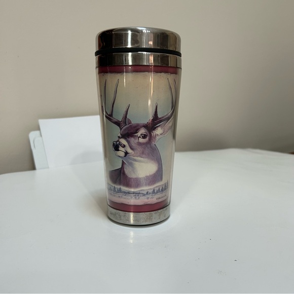 American Expedition Whitetail Deer Insulated Stainless Steel Travel Mug - Picture 3 of 11